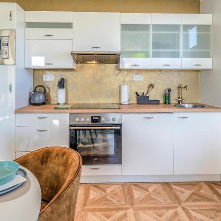 Stunning Apartment In Mettmann With Wifi Luaran gambar